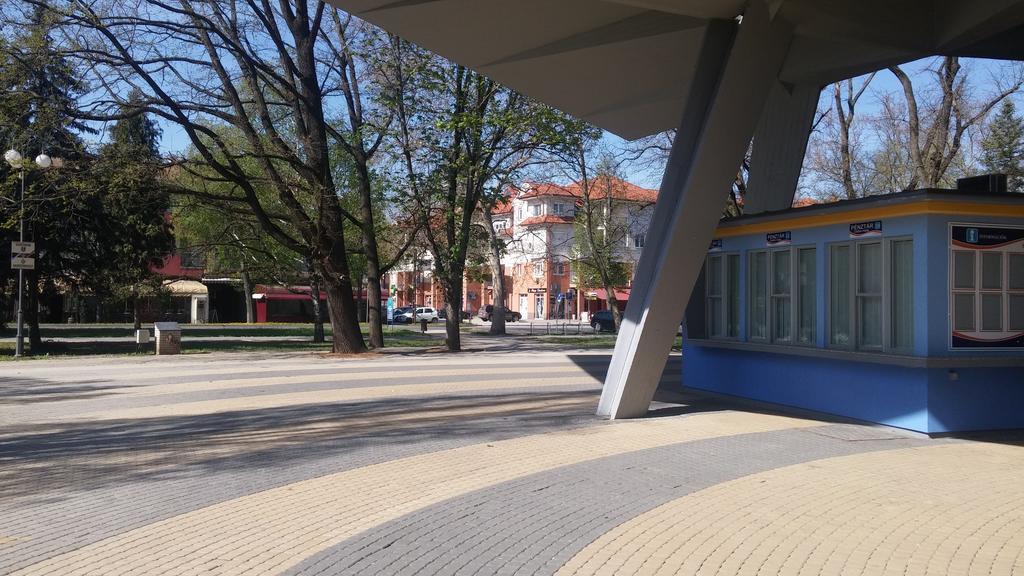 Baby Apartman Apartment Hajduszoboszlo Exterior photo