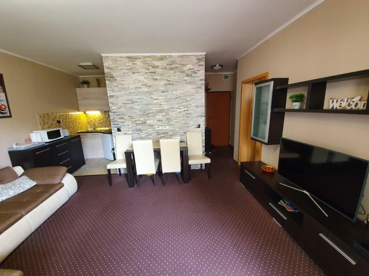 Baby Apartman Apartment Hajduszoboszlo Exterior photo